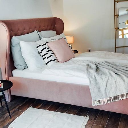 Apartment Aussee- Atelier Salzherrenhof- Kueche, Wlan, Netflix Bad Aussee Exterior foto